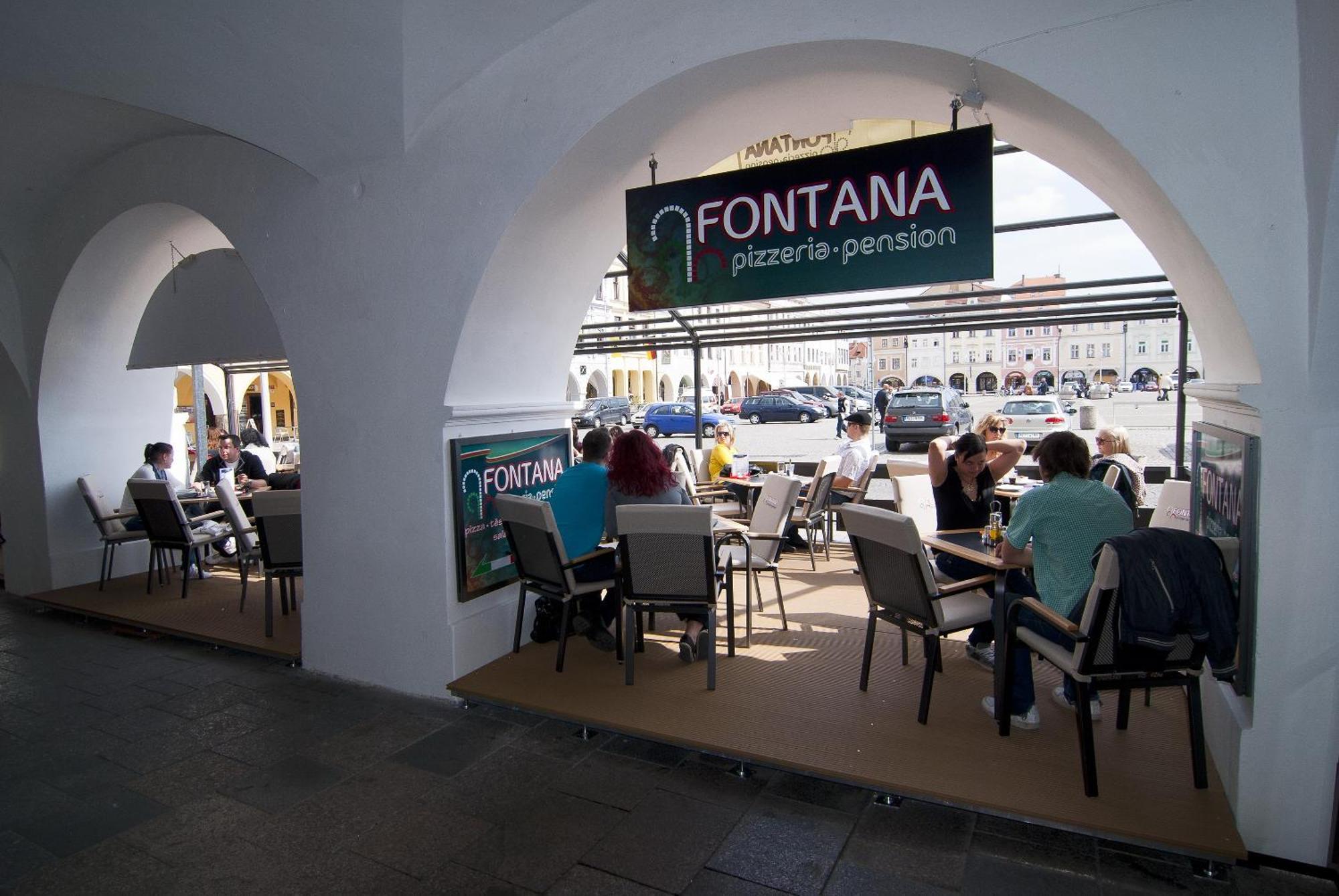 Fontana Pizzeria - Pension Ceske Budejovice Exterior foto
